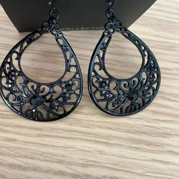 🆕Mixit Black Earrings🆕 - Picture 3 of 3